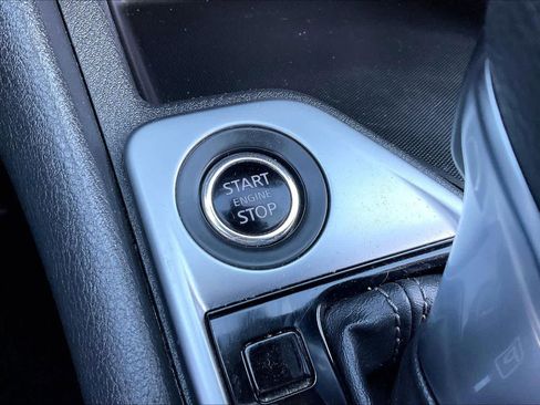 Used 2024 Nissan Sentra SV image 31