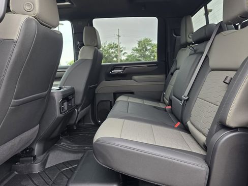 New 2026 Chevrolet Silverado 2500 ZR2 AWD/4WD image 30