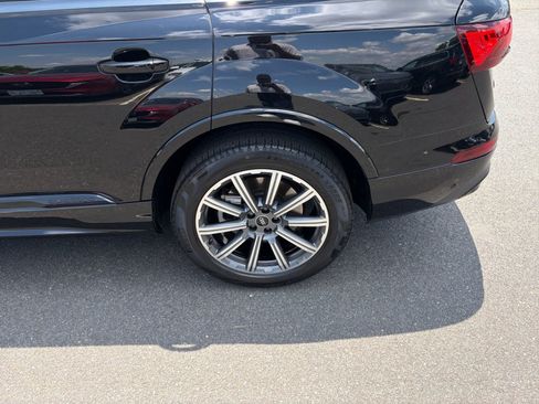 Used 2023 Audi Q7 2.0T Premium Plus AWD/4WD image 22