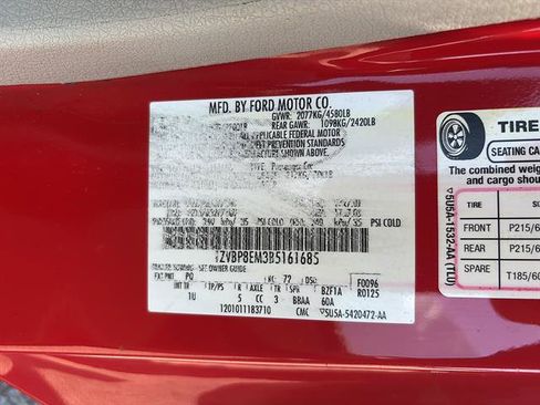 Used 2011 Ford Mustang Convertible w/ 101A Rapid Spec Order Code RWD image 19