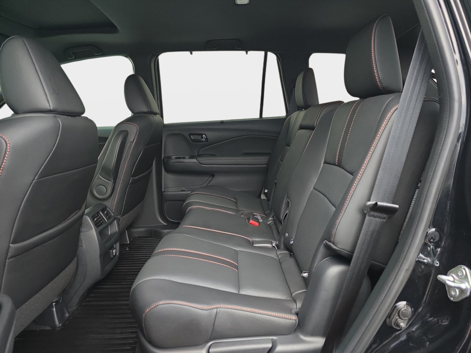 Certified 2023 Honda Passport TrailSport image 13