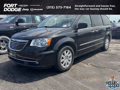 Used 2014 Chrysler Town & Country Touring w/ Driver Convenience Group