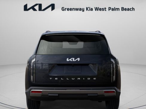 New 2027 Kia Telluride S image 7
