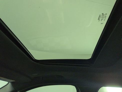 Certified 2024 Jeep Grand Cherokee Altitude image 23