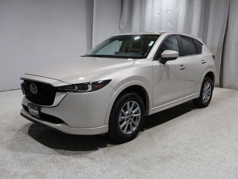 Used 2025 MAZDA CX-5 AWD 2.5 S w/ Preferred Package image 5