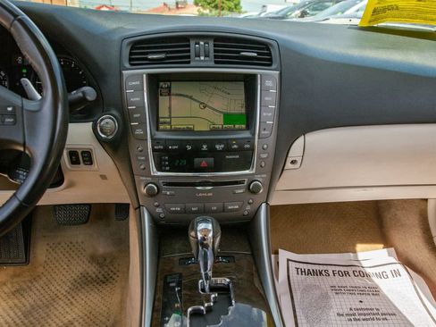 Used 2010 Lexus IS 250C RWD image 13