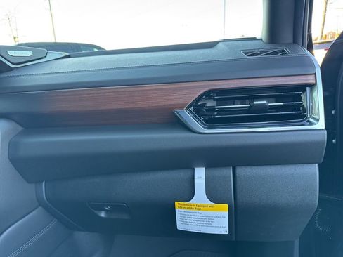 New 2026 GMC Yukon XL Denali image 25