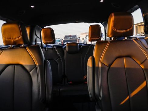 New 2027 Chrysler Pacifica Select FWD image 27