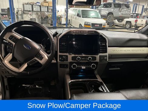 Used 2022 Ford F250 Lariat w/ Lariat Ultimate Package image 15