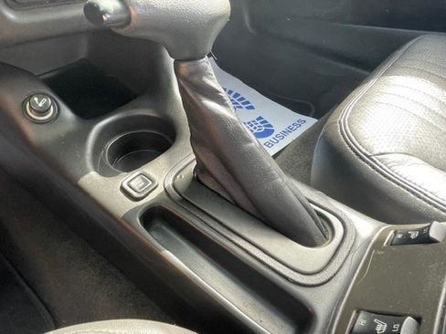 Used 2005 Chevrolet Monte Carlo SS w/ Preferred Equipment Group image 10