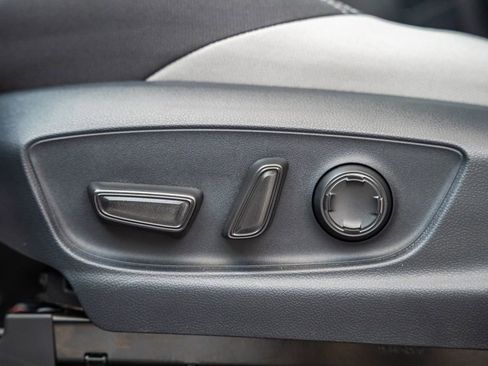 New 2026 Toyota Tacoma TRD Off-Road w/ TRD Off Road Upgrade Package AWD/4WD image 45