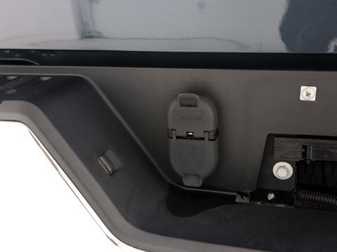 Used 2021 Chevrolet Silverado 1500 LT w/ All Star Edition Plus image 13