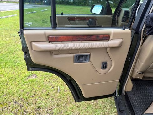 Used 1998 Land Rover Discovery LE AWD/4WD image 21
