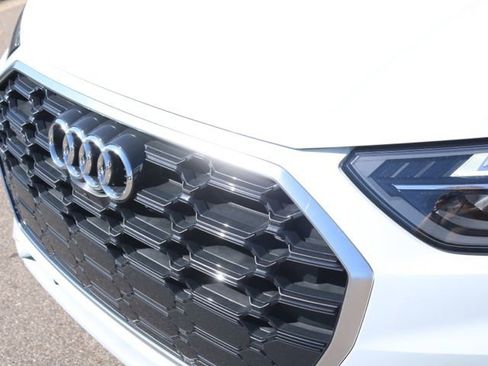 Used 2025 Audi Q5 2.0T Premium Plus image 9