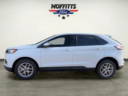 Certified 2023 Ford Edge SEL w/ Convenience Package AWD/4WD image 2