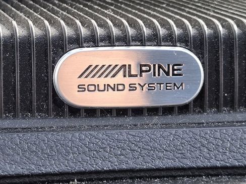 Used 2017 RAM 2500 Laramie w/ Convenience Group image 8