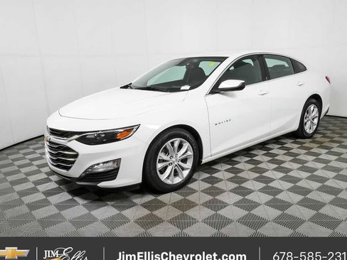 Used 2025 Chevrolet Malibu LT FWD image 25