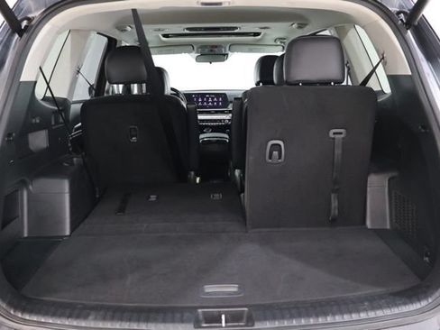 Used 2025 Kia Telluride S AWD/4WD image 37