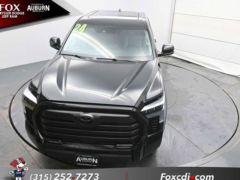 Used 2024 Toyota Tundra Limited image 25