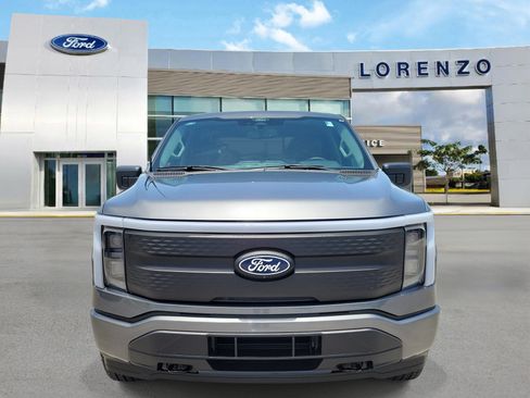Used 2025 Ford F150 Lightning XLT AWD/4WD image 2