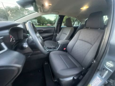 Used 2023 Toyota Corolla LE FWD image 12