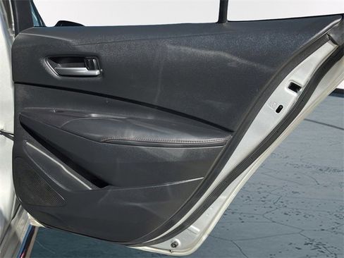 Used 2024 Toyota Corolla SE image 13