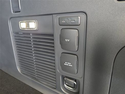 New 2025 Lincoln Navigator L Black Label w/ Black Label Special Edition image 24