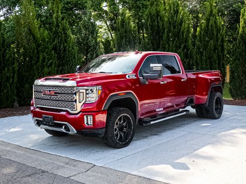 Used 2020 GMC Sierra 3500 Denali w/ Denali Ultimate Package AWD/4WD image 5