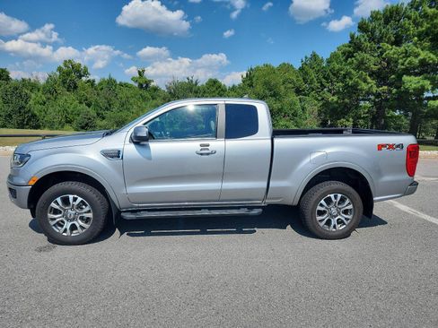 Used 2021 Ford Ranger Lariat w/ FX4 Off-Road Package AWD/4WD image 2