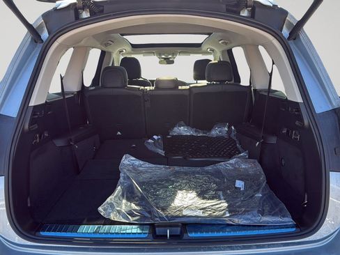 Certified 2026 Mercedes-Benz GLS 450 4MATIC image 21