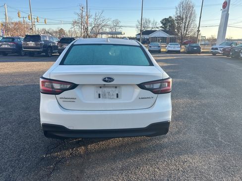 Used 2022 Subaru Legacy Premium image 4
