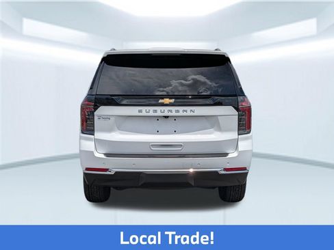 Used 2026 Chevrolet Suburban LS RWD image 6
