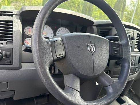 Used 2009 Dodge Ram 2500 Truck SXT AWD/4WD image 16
