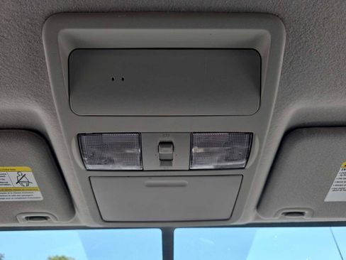 Used 2017 Nissan Frontier Desert Runner RWD image 27