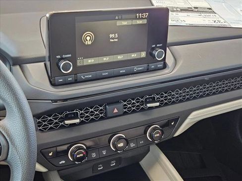 New 2025 Honda Accord SE image 13