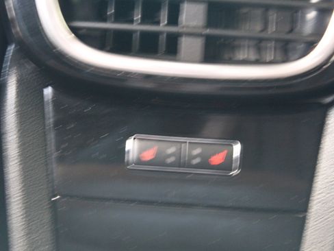 Used 2023 Lincoln Nautilus Reserve w/ Monochromatic Package image 28