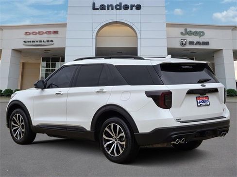 Used 2020 Ford Explorer ST w/ Premium Technology Package image 6