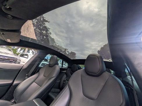 Used 2021 Tesla Model S Plaid AWD/4WD image 19