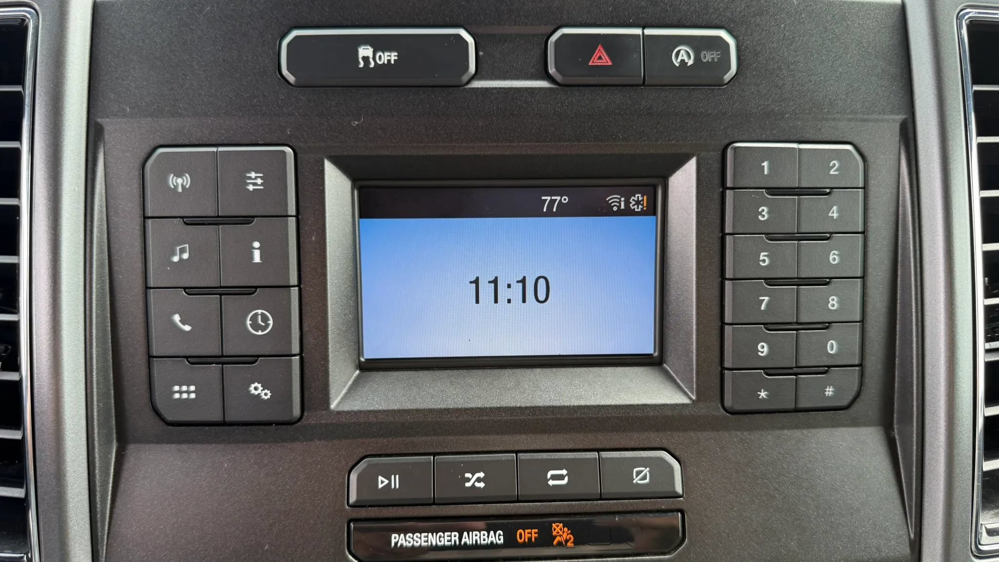 Used 2018 Ford F150 XLT AWD/4WD image 19