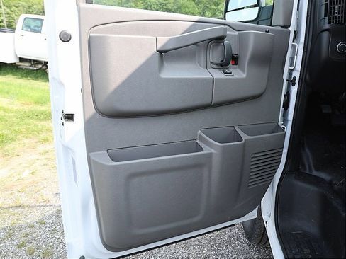 New 2025 Chevrolet Express 2500 w/ Communications Package RWD image 21