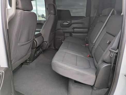 Used 2020 Chevrolet Silverado 1500 LT w/ Texas Edition image 13