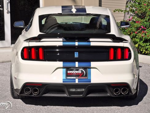 Used 2020 Ford Mustang Shelby GT350 w/ Technology Package RWD image 19