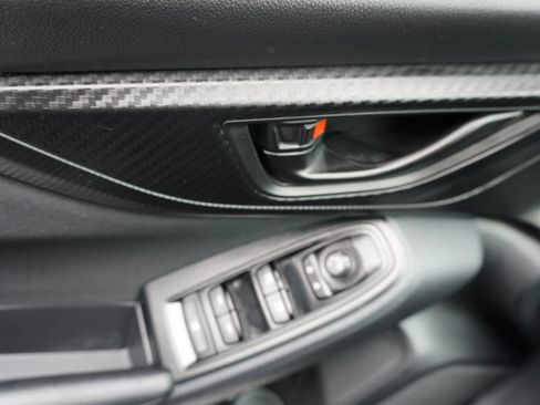 Used 2022 Subaru Impreza 2.0i Premium image 32