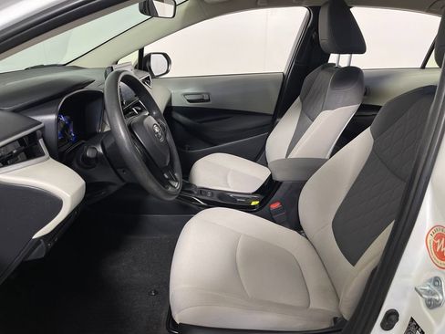 Certified 2022 Toyota Corolla LE w/ Carpet Mat Package (TMS) FWD image 12