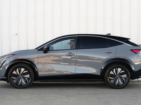 Used 2023 Nissan Ariya Venture+ image 8