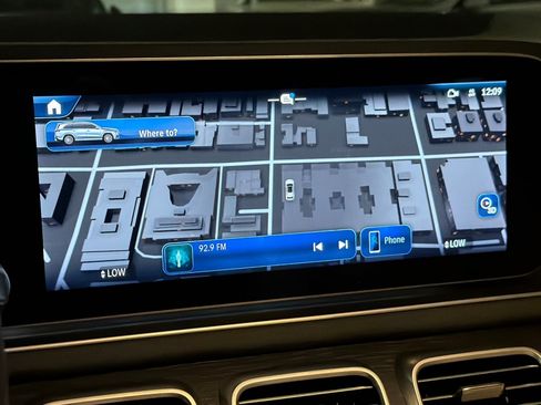 New 2026 Mercedes-Benz GLS 63 AMG 4MATIC image 19