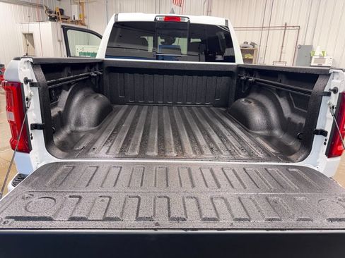 New 2026 RAM 1500 Laramie w/ Laramie Preferred Package AWD/4WD image 19