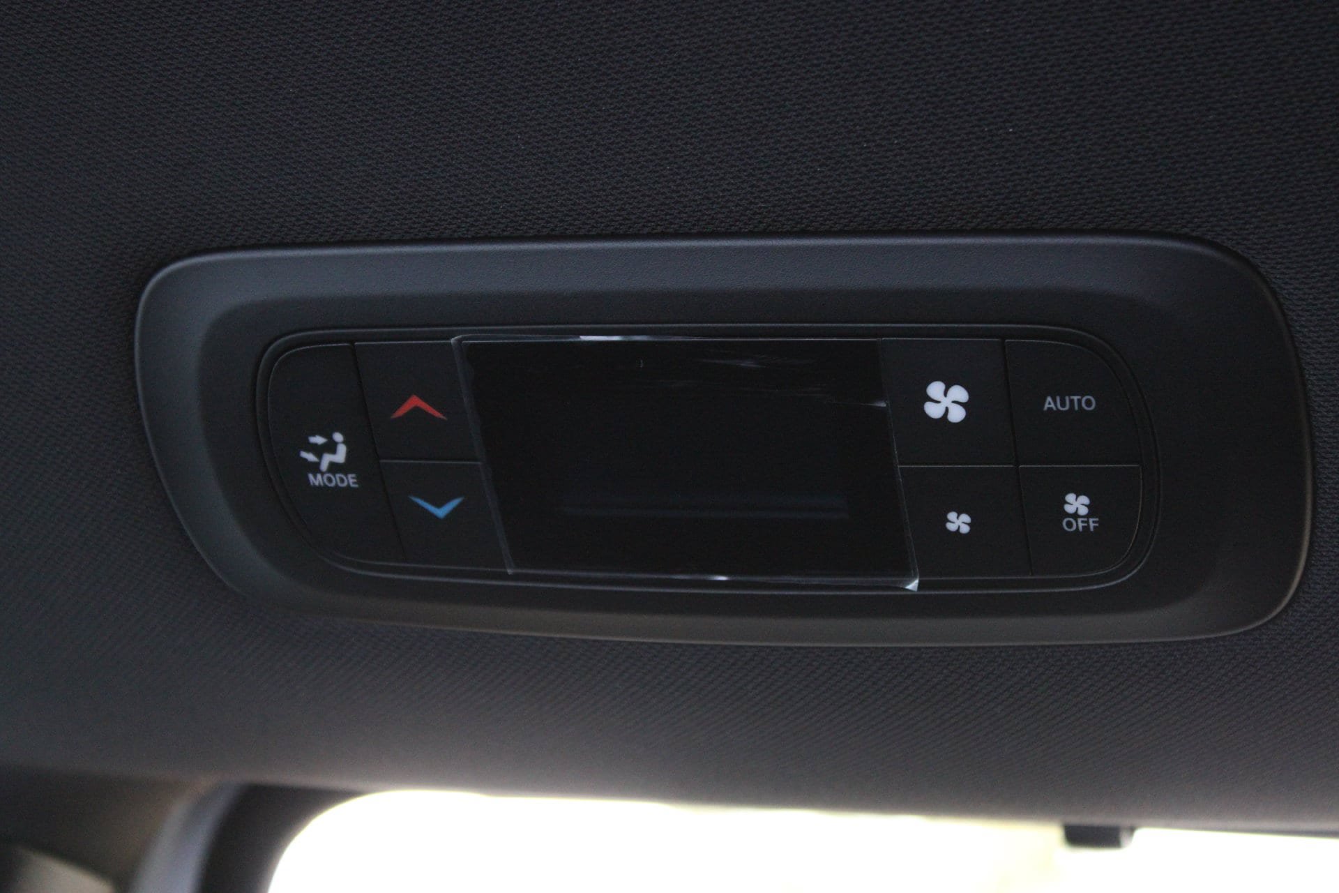 New 2027 Chrysler Pacifica Select FWD image 21