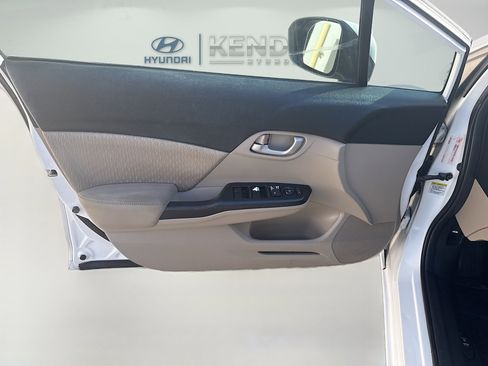 Used 2015 Honda Civic LX image 17
