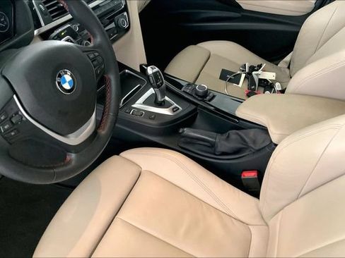Used 2018 BMW 330e w/ Convenience Package RWD image 8